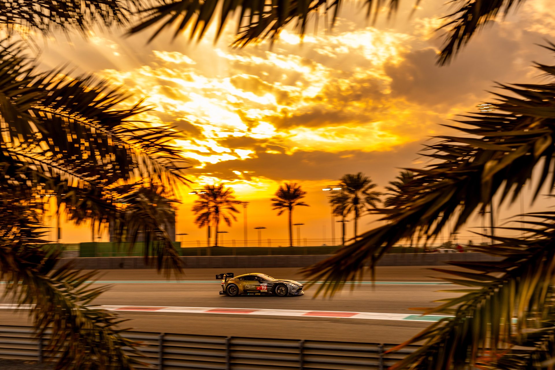 Blackthorn Racing GT3 at Dubai circuit
